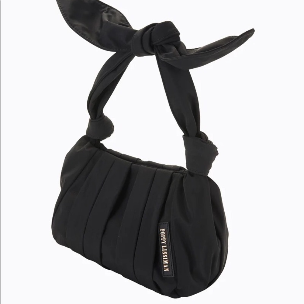 Poppy Lissman - Knot Croissant Bag 🥐